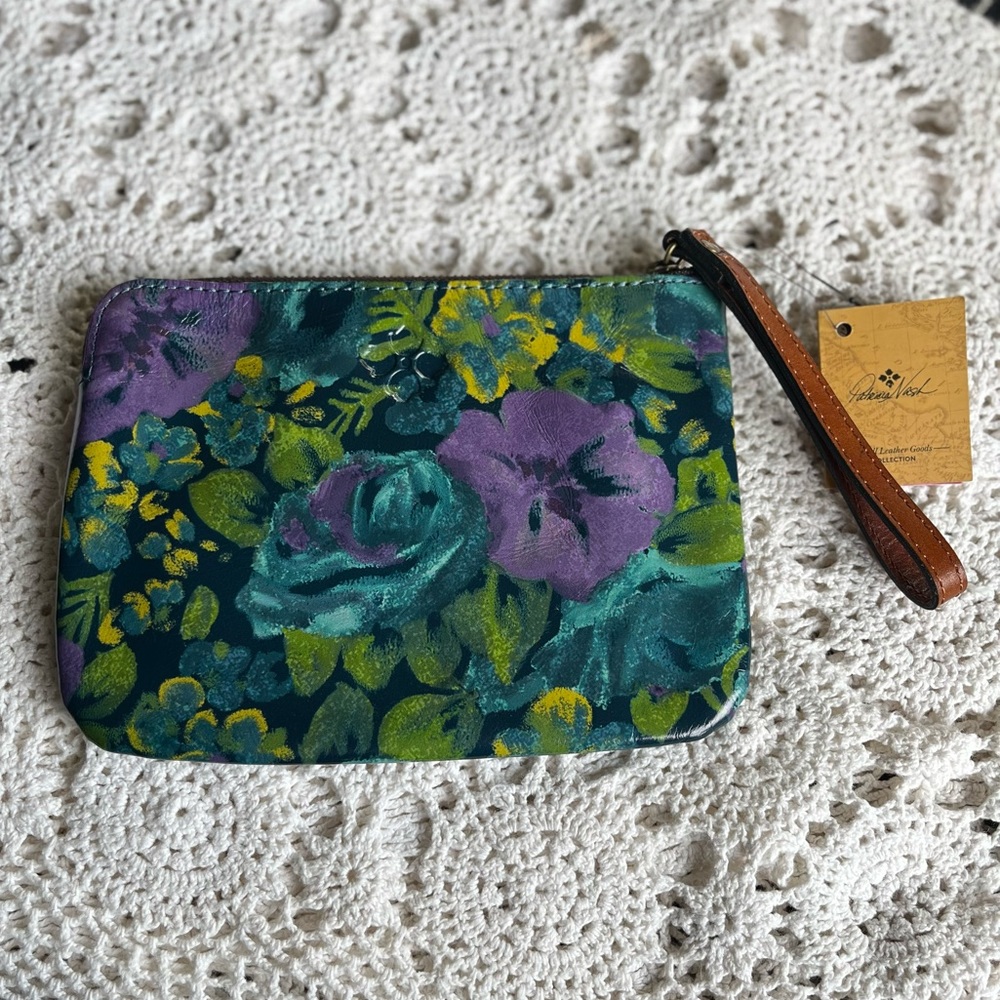 Patricia Nash Wristlet - Deep Blue Nature - NWT